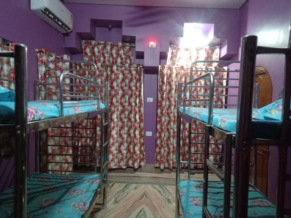 Hostel Relax Homestay جايا المظهر الخارجي الصورة