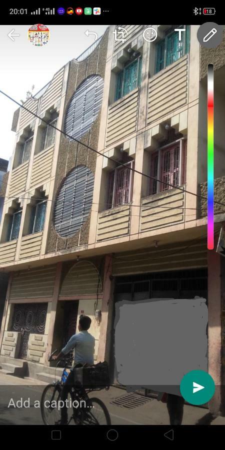 Hostel Relax Homestay جايا المظهر الخارجي الصورة